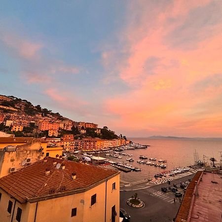La Casetta In Piazza Porto Santo Stefano  Eksteriør bilde